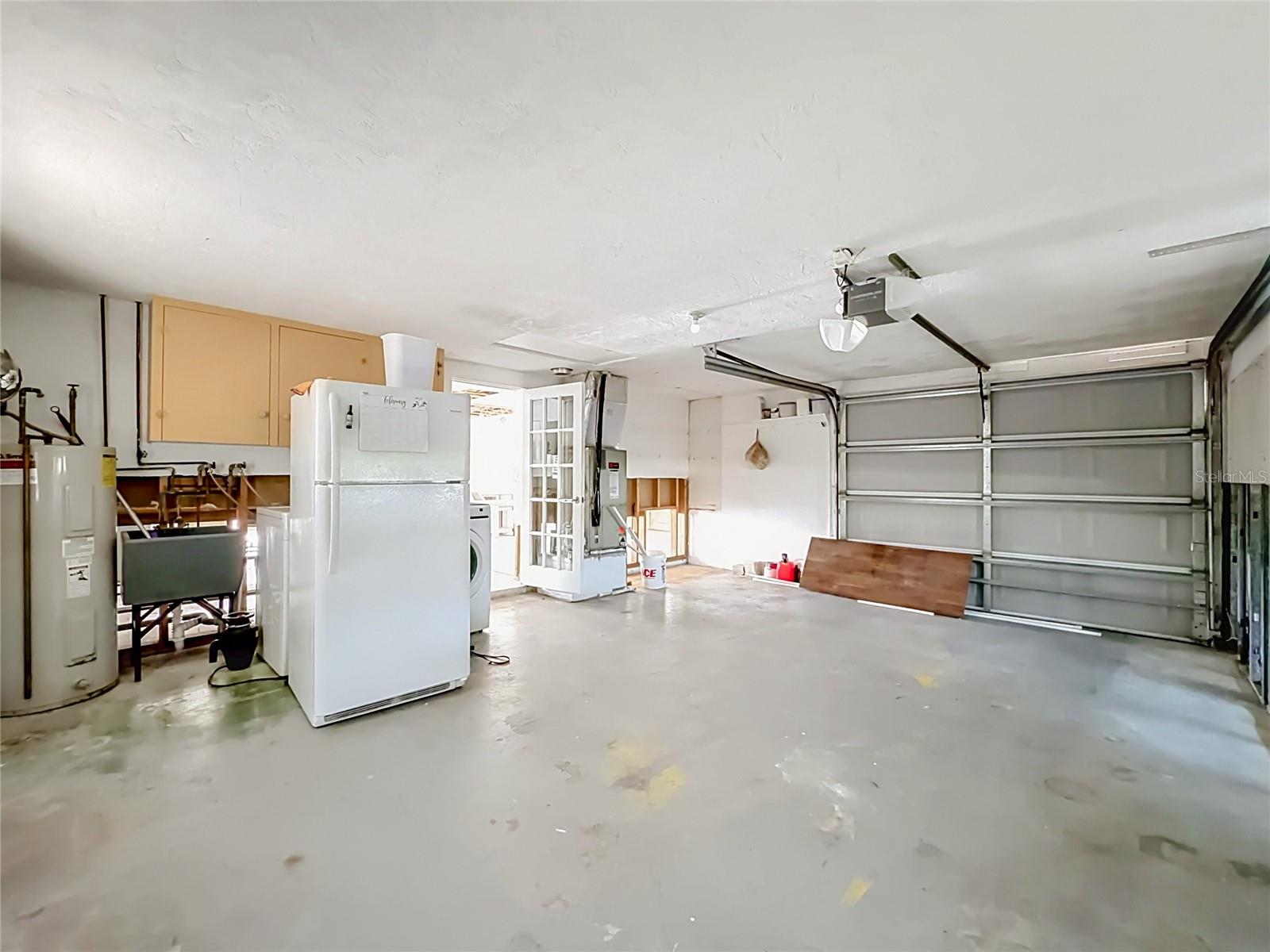SOUTH CSWY ISLE YACHT CLUB 3RD ADD - Residential