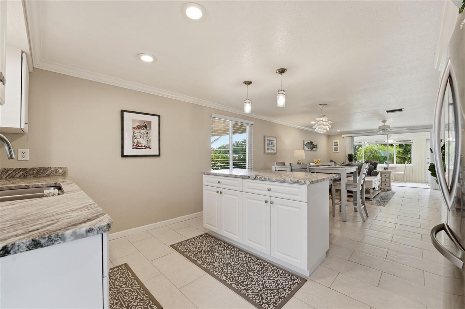 CIRCLE WOODS OF VENICE 2 - Residential
