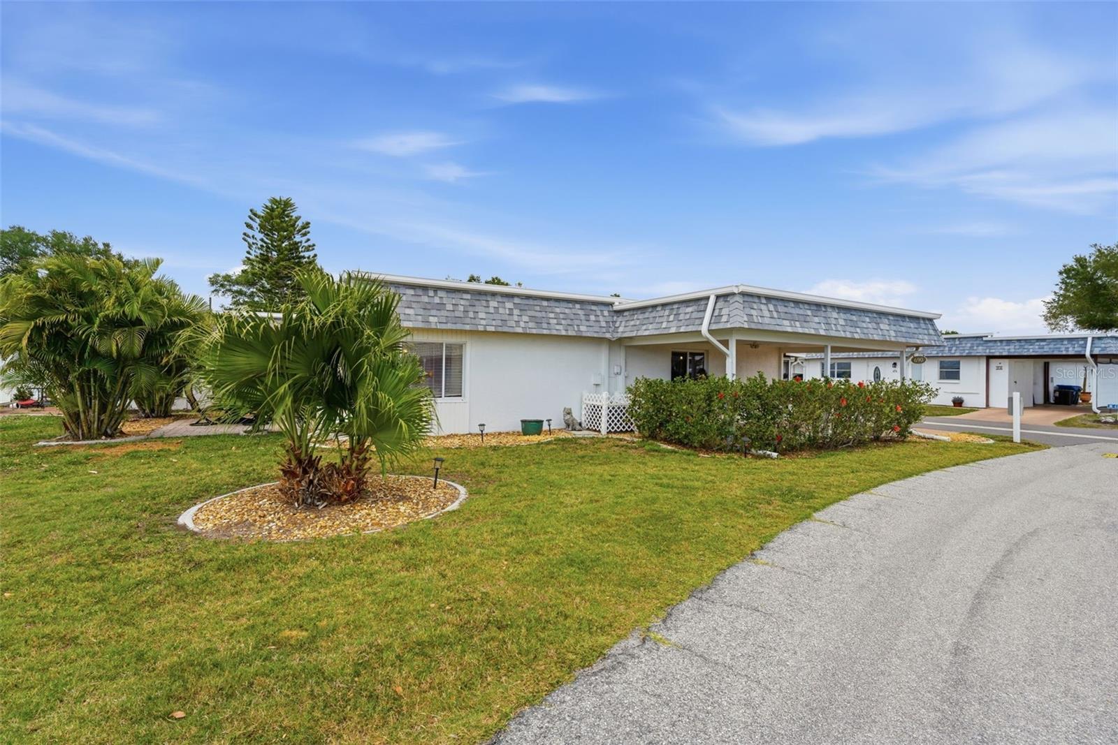 CIRCLE WOODS OF VENICE 2 - Residential