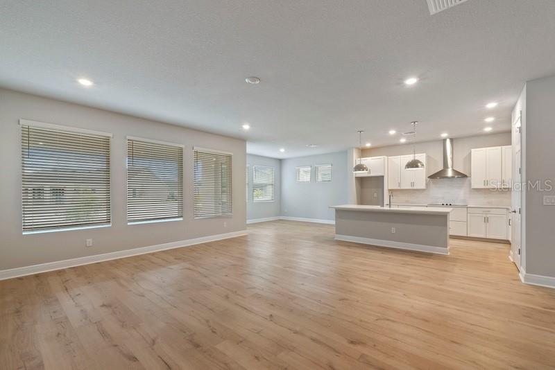 DISSTON WOODS - Residential