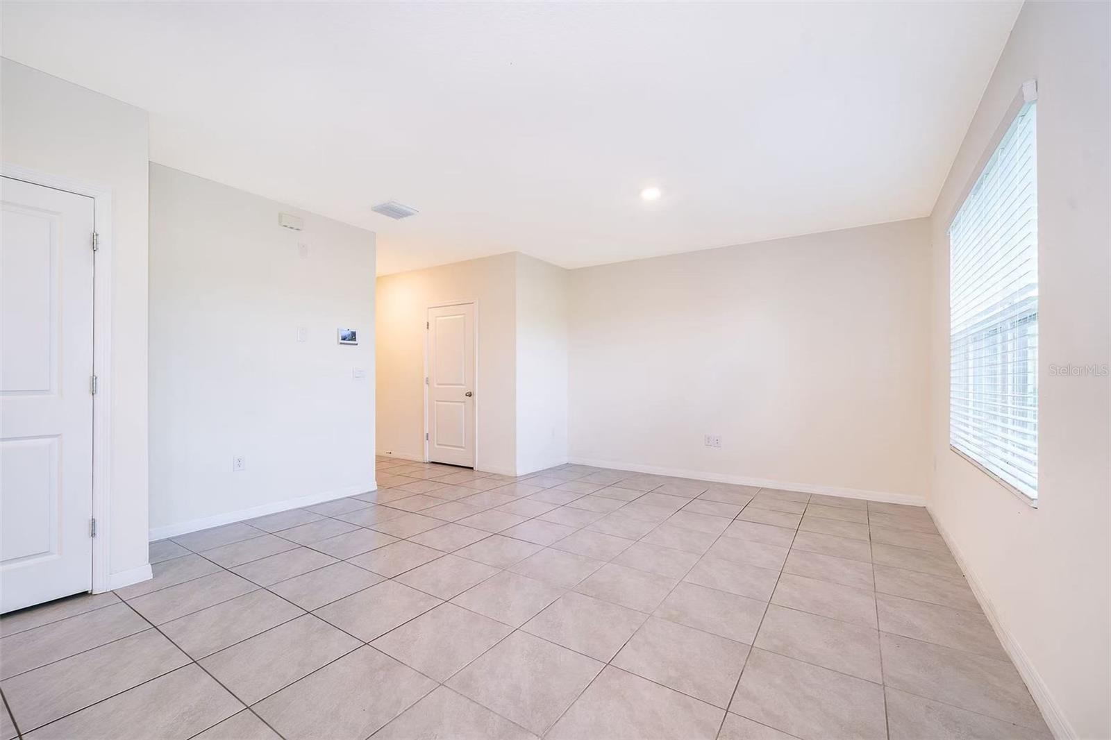 EPPERSON RANCH NORTH POD F PH - Residential