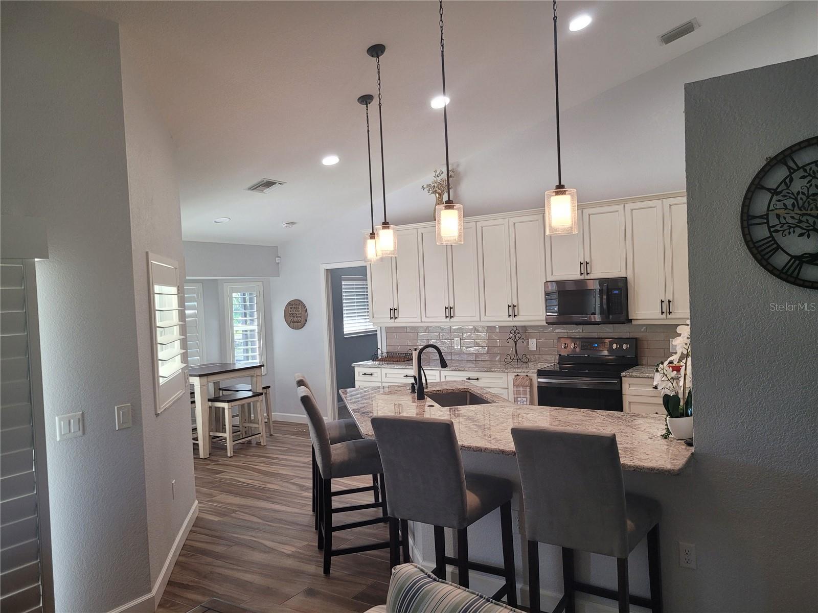 PUNTA GORDA ISLES SEC 14 - Residential Lease