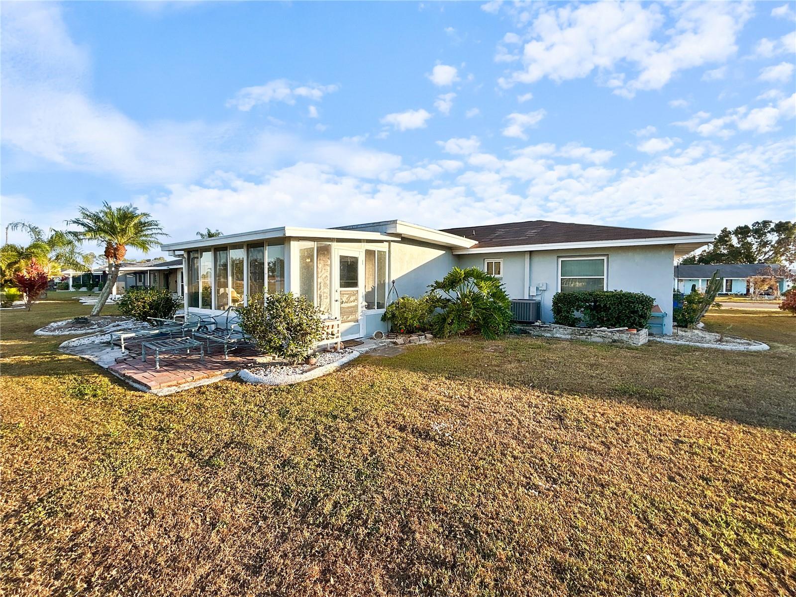 DEL WEBBS SUN CITY FLORIDA UN - Residential