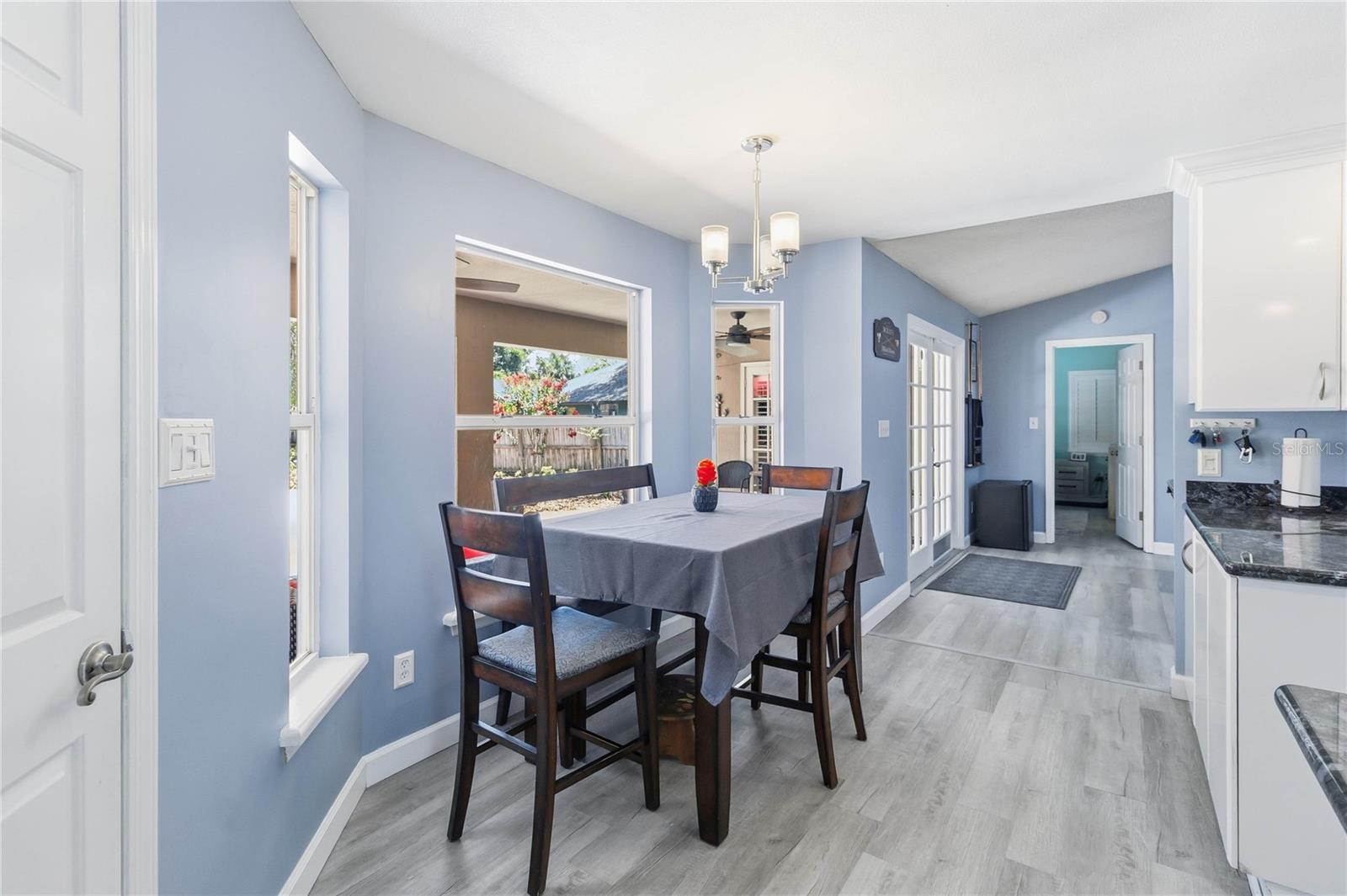 COUNTRY DOWNS PH 1 - Residential