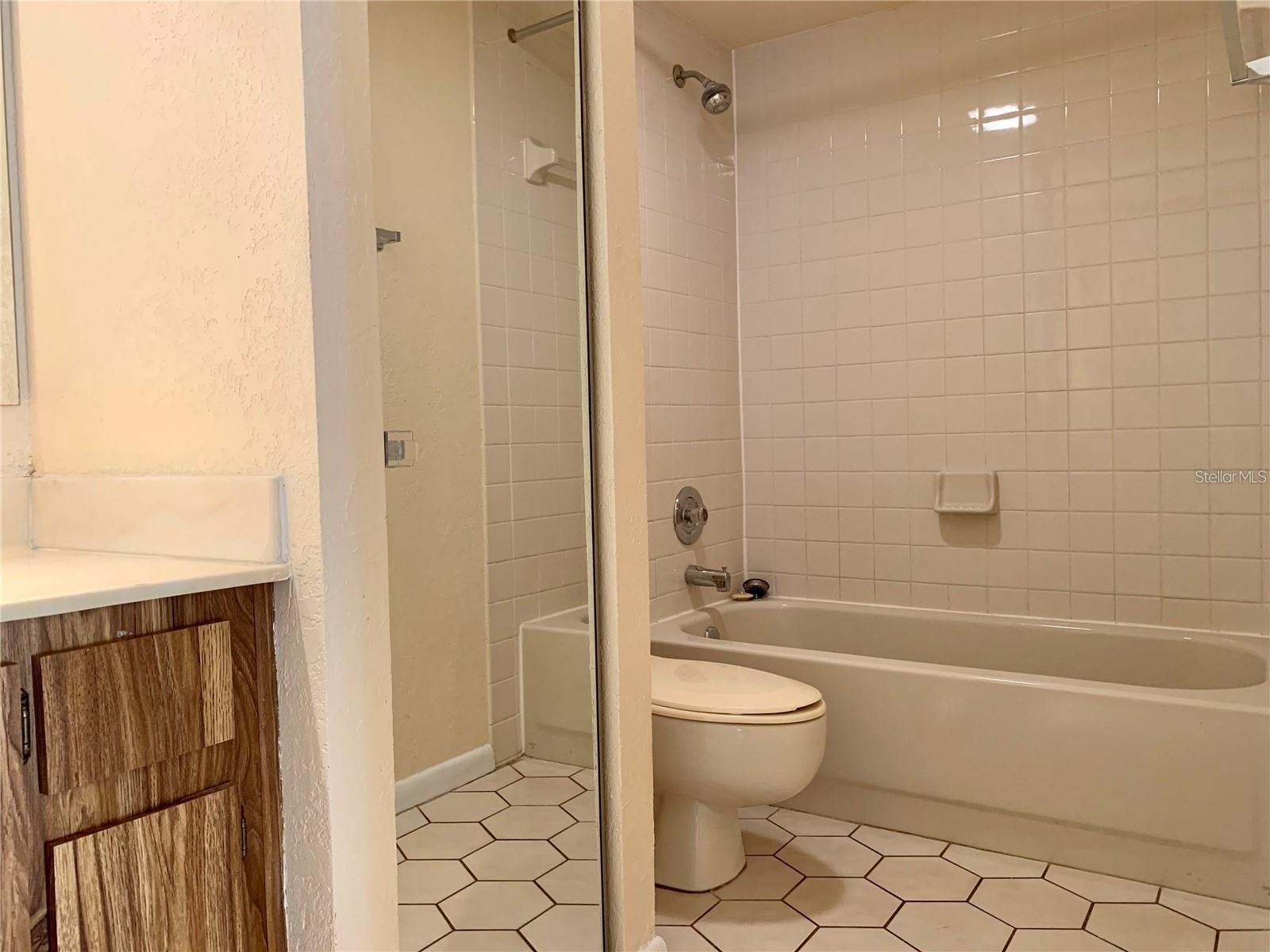 WEDGE WOOD OF PALM HARBOR UNIT 1 - Residential Lease