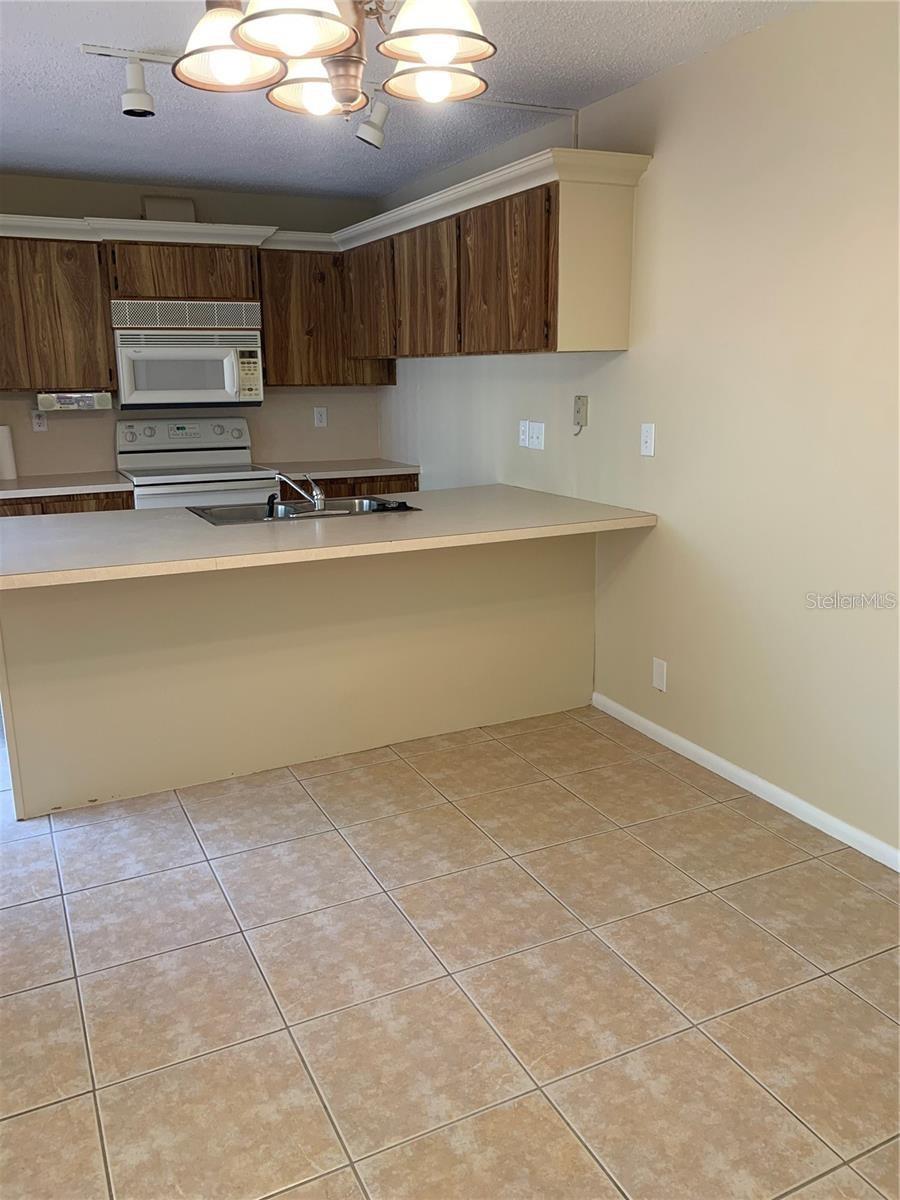 WEDGE WOOD OF PALM HARBOR UNIT 1 - Residential Lease