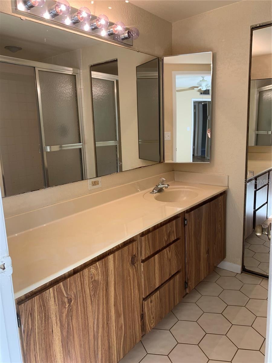 WEDGE WOOD OF PALM HARBOR UNIT 1 - Residential Lease