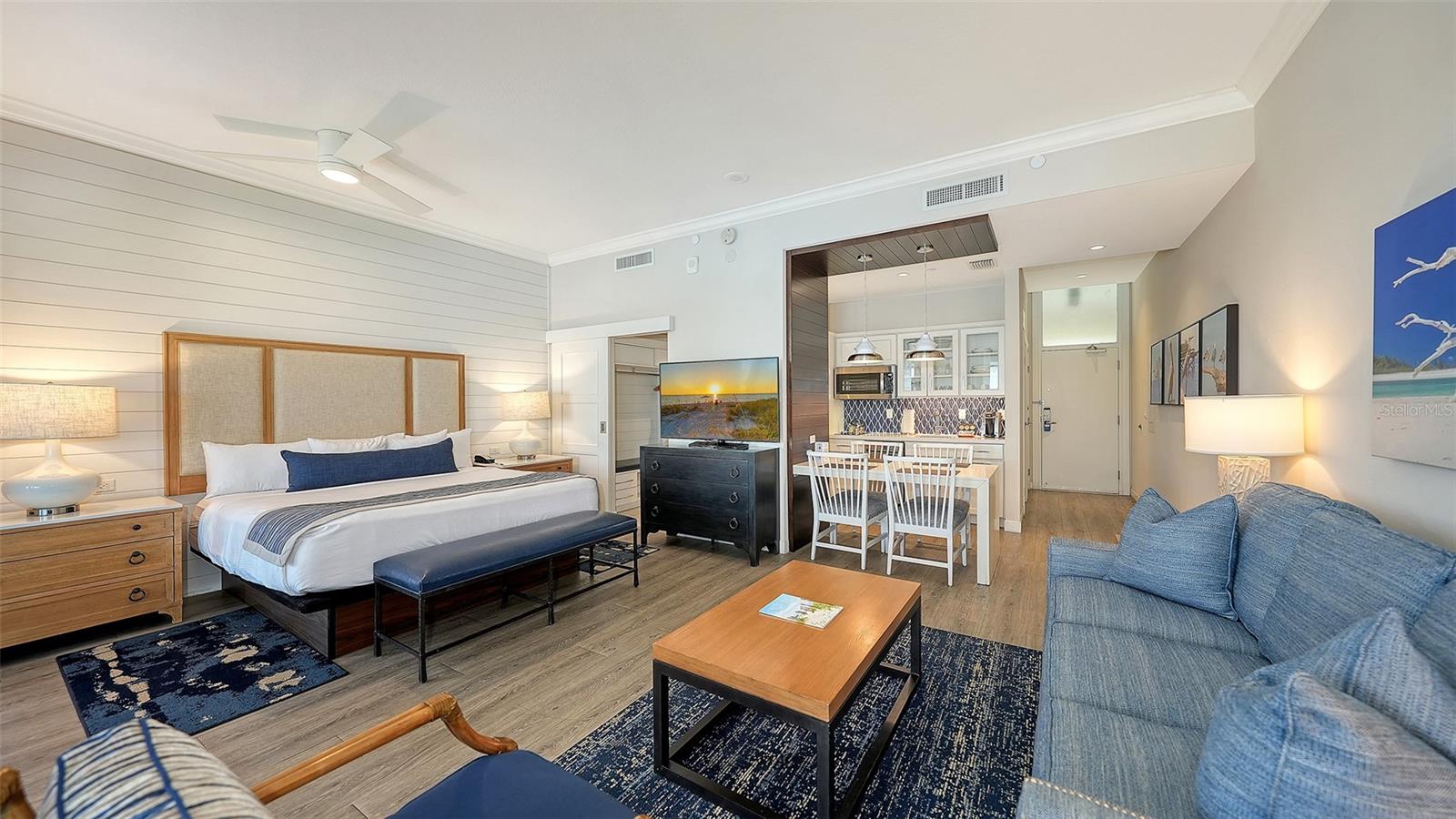 INN ON THE BEACH PH III - Residential