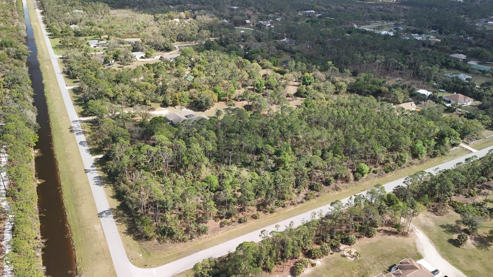 NORTH PORT CHARLOTTE ESTATES 1ST ADD - Land