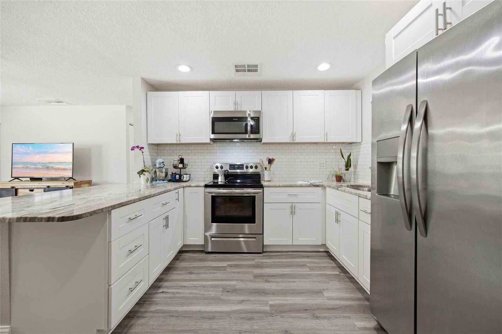 SEVEN SPGS HOMES - Residential