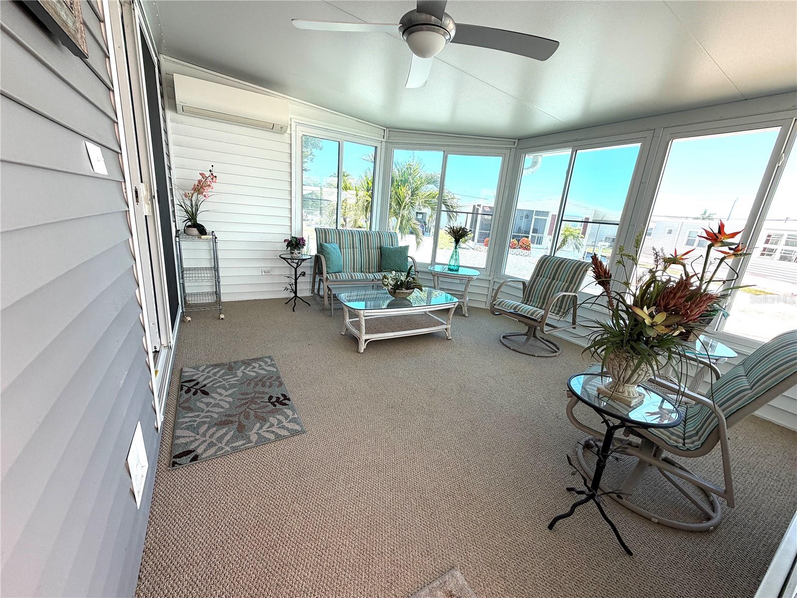 COUNTRY CLUB ESTATES - Residential