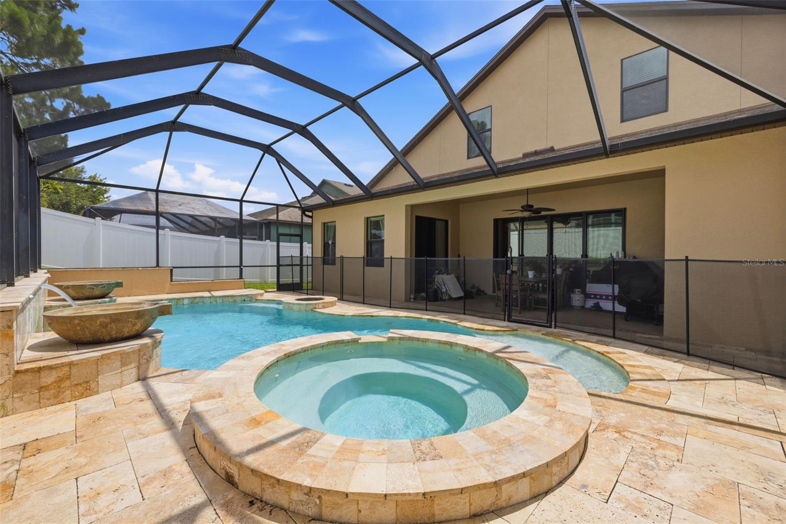 MARTINS GARDENS - Residential