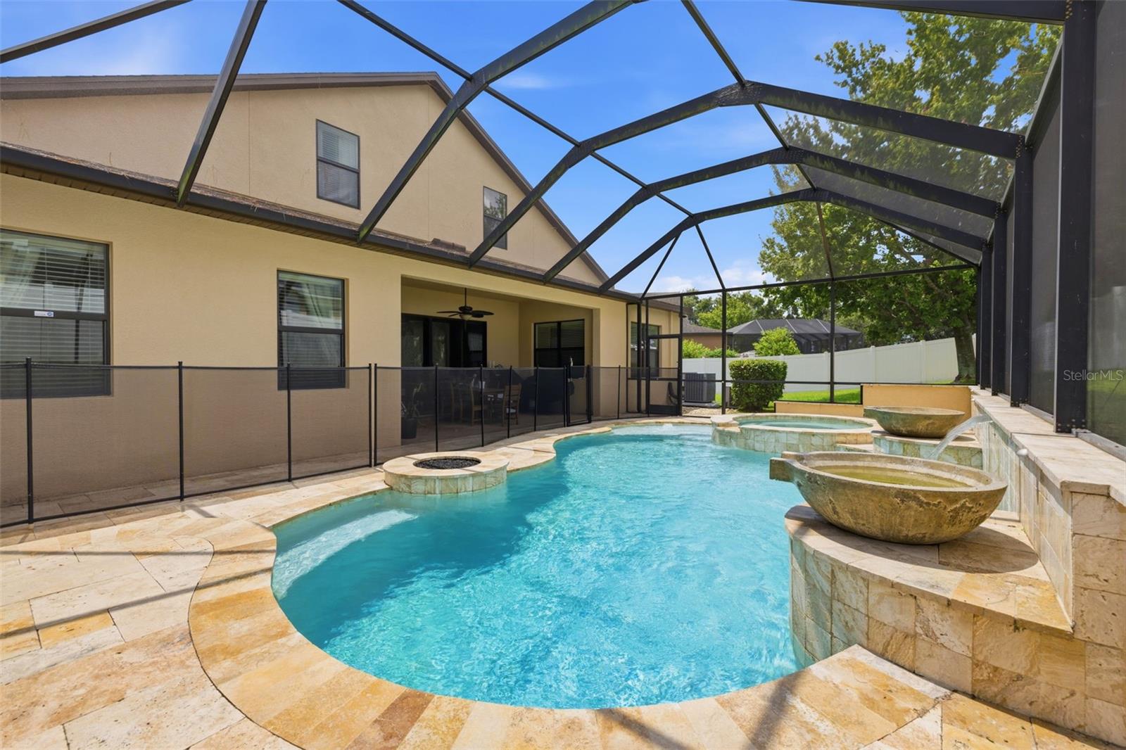 MARTINS GARDENS - Residential