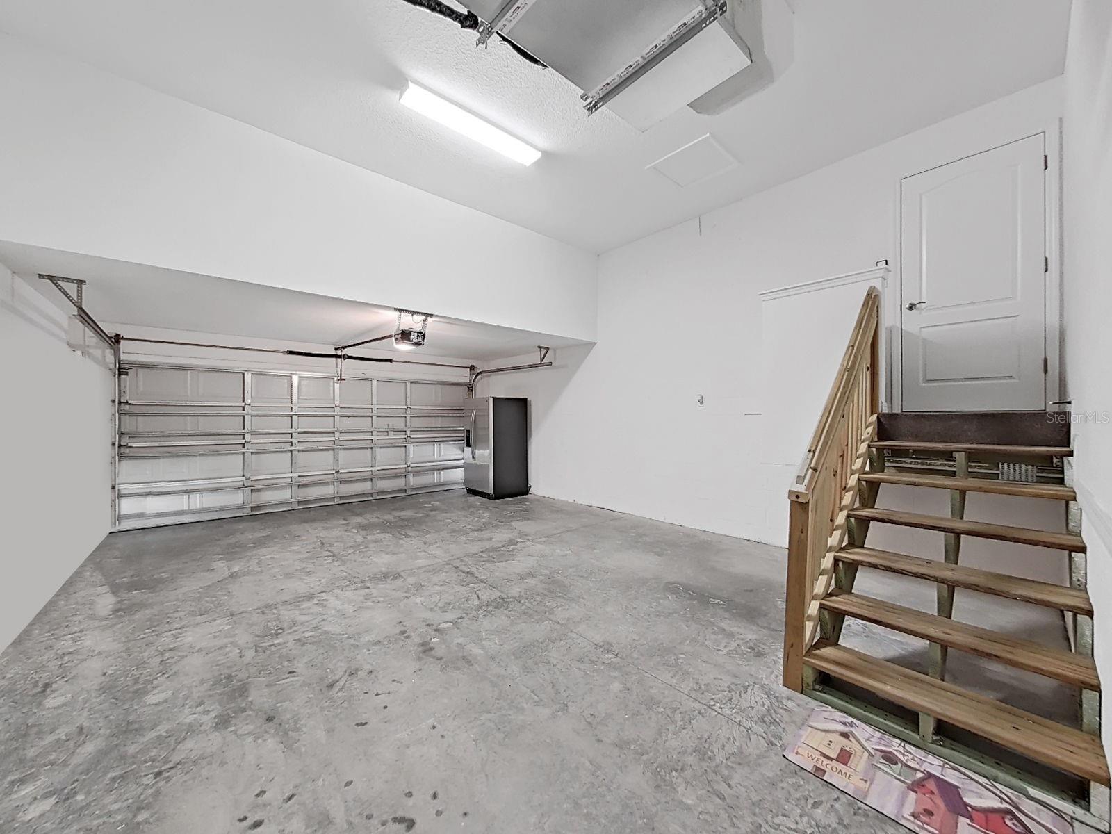 POINTE ALEXIS SOUTH - Residential