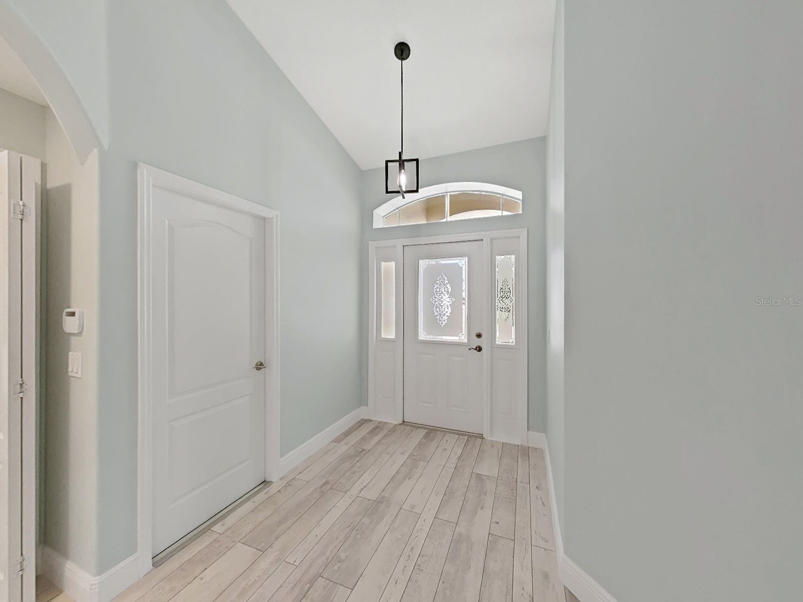 POINTE ALEXIS SOUTH - Residential