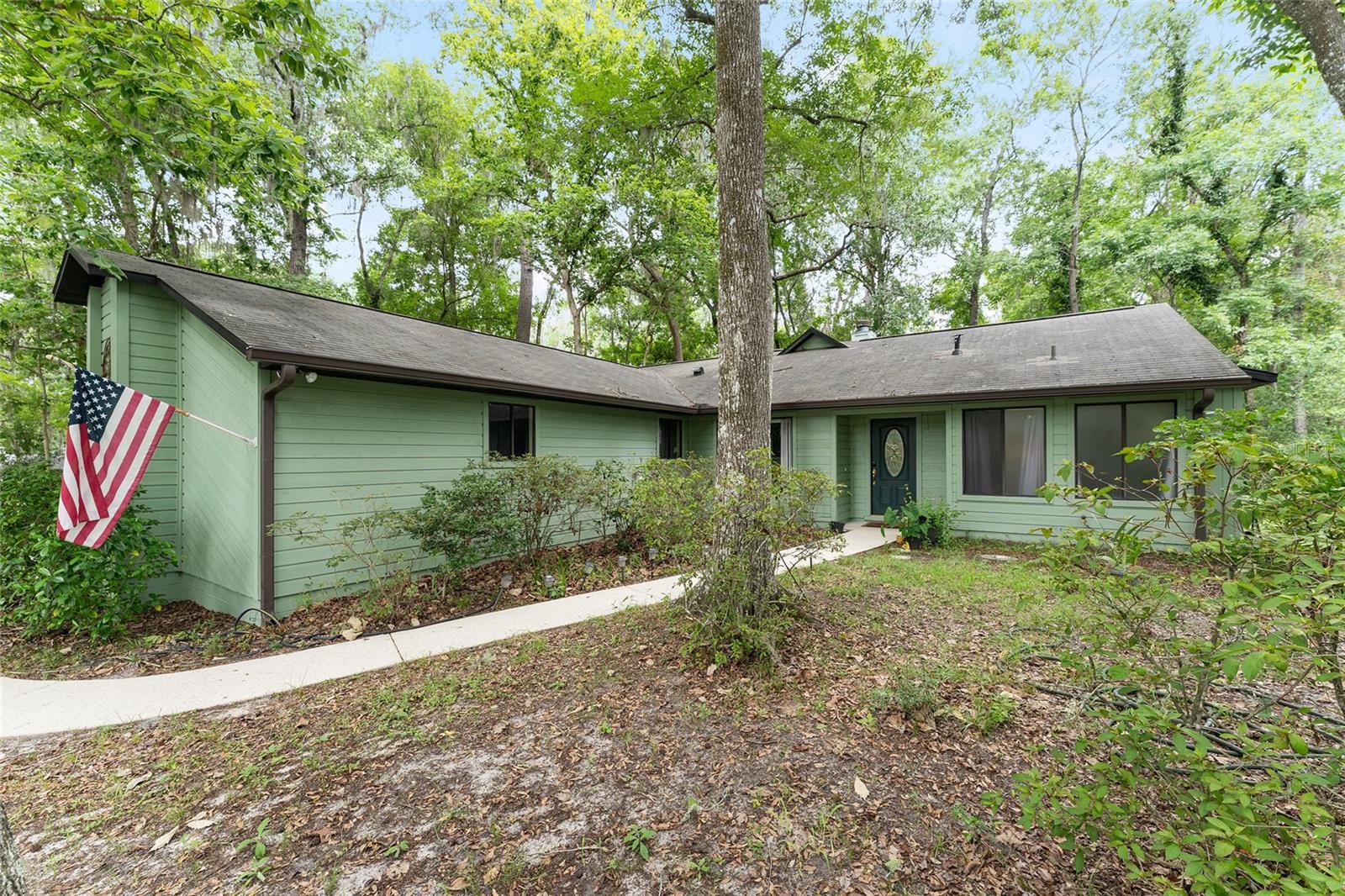 BLUES CREEK - Residential