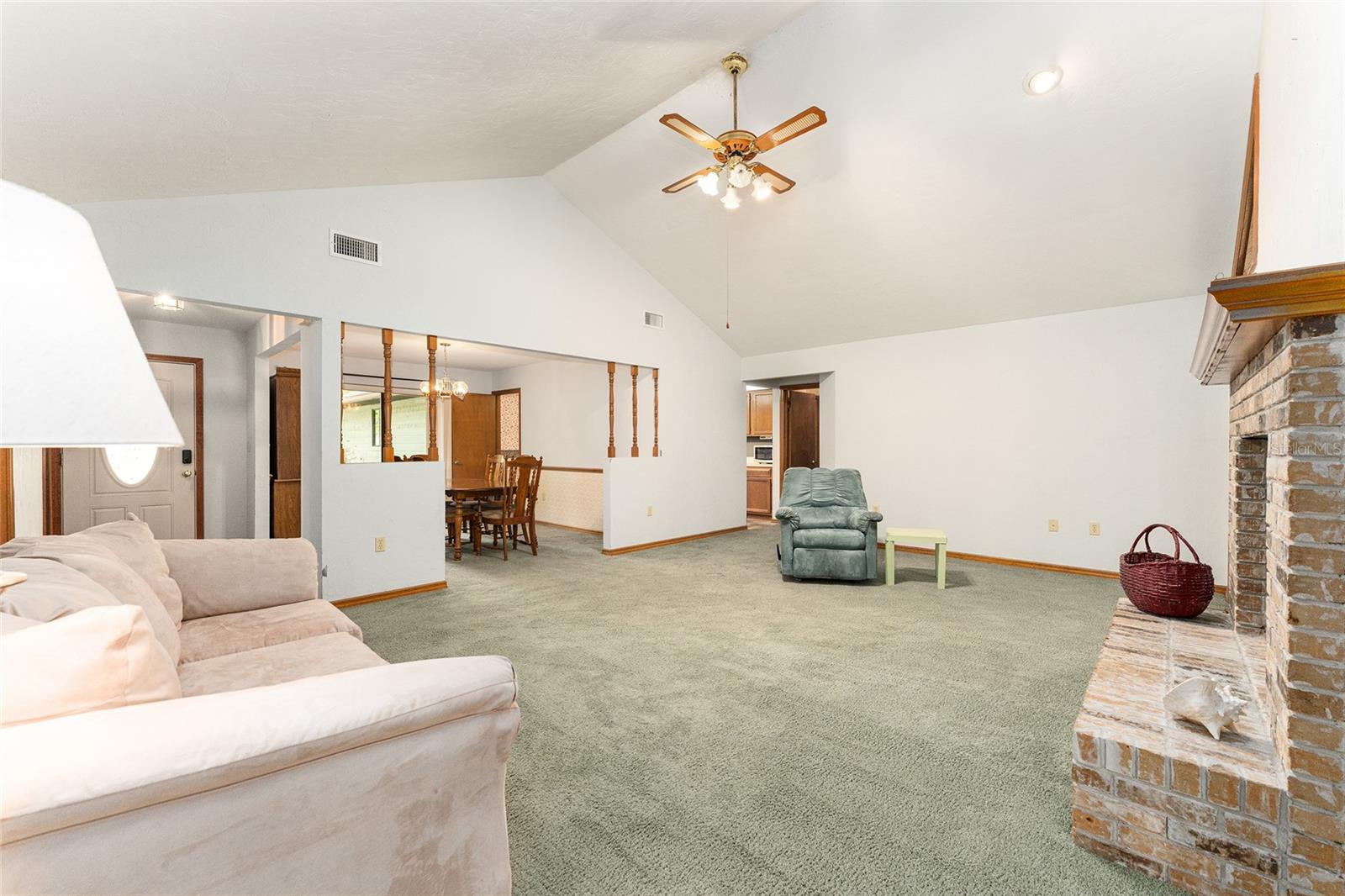 BLUES CREEK - Residential