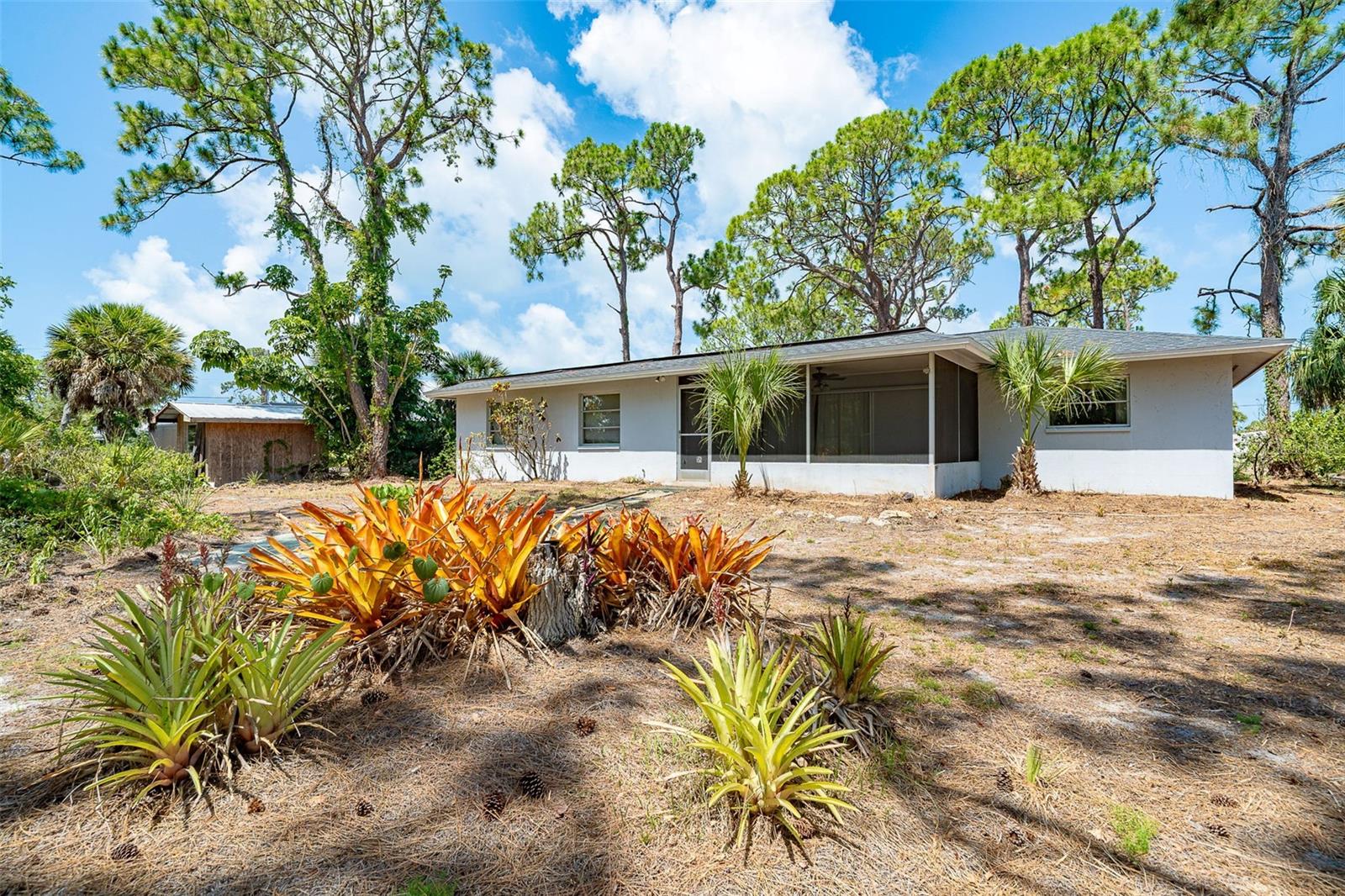 FLORIDA TROPICAL HOMESITES & LITTLE FARMS - Residential