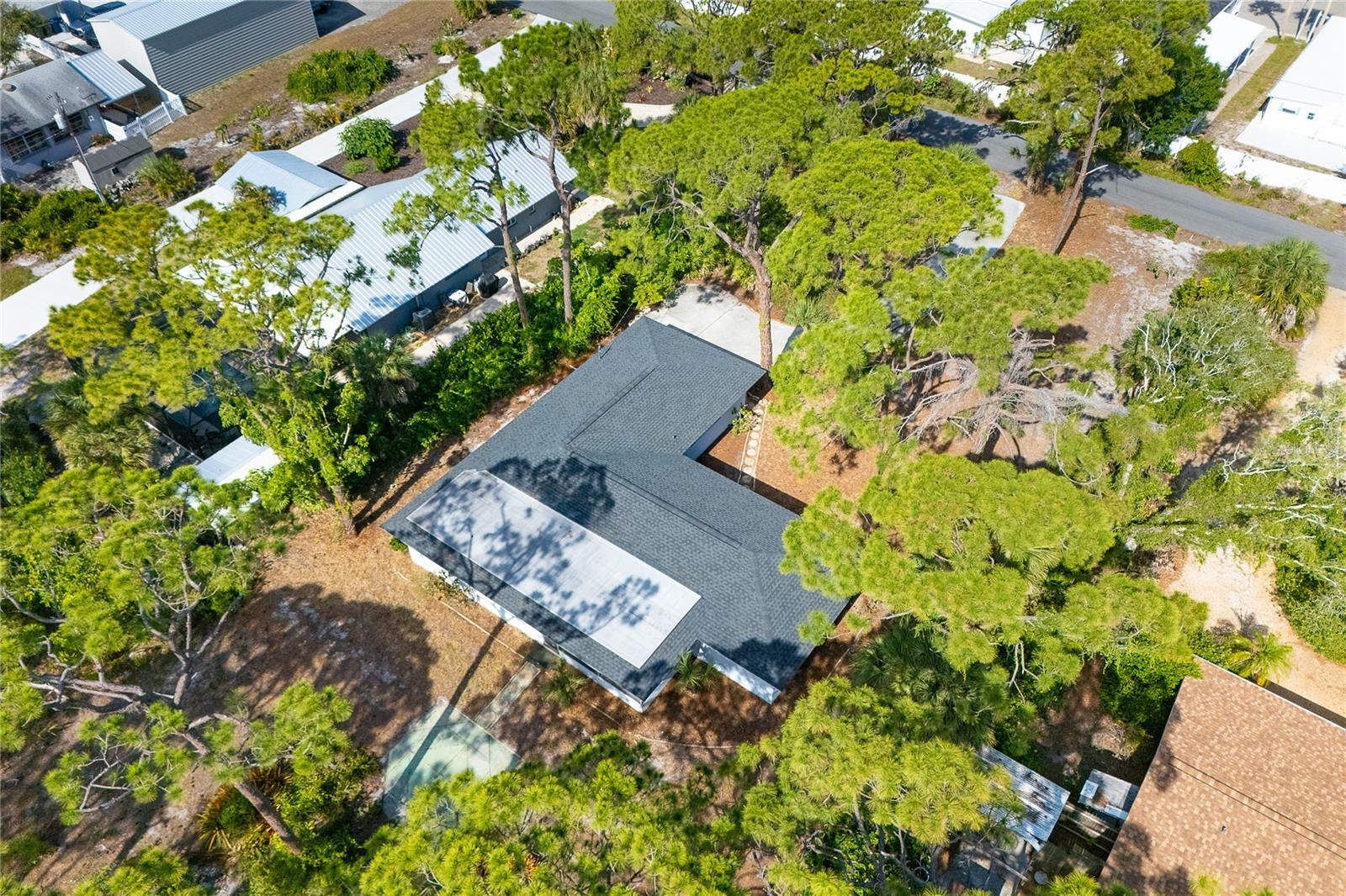 FLORIDA TROPICAL HOMESITES & LITTLE FARMS - Residential