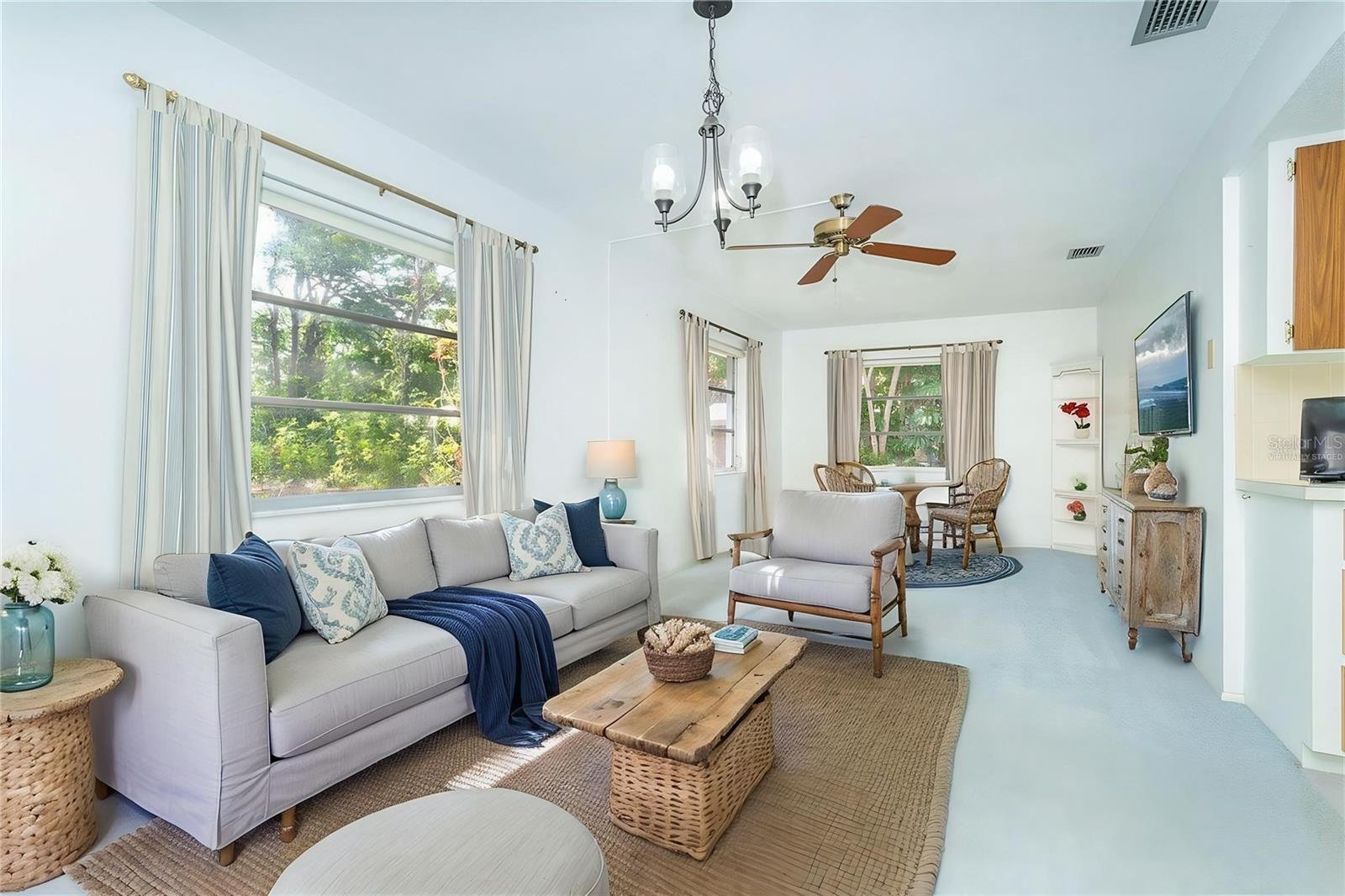 FLORIDA TROPICAL HOMESITES & LITTLE FARMS - Residential