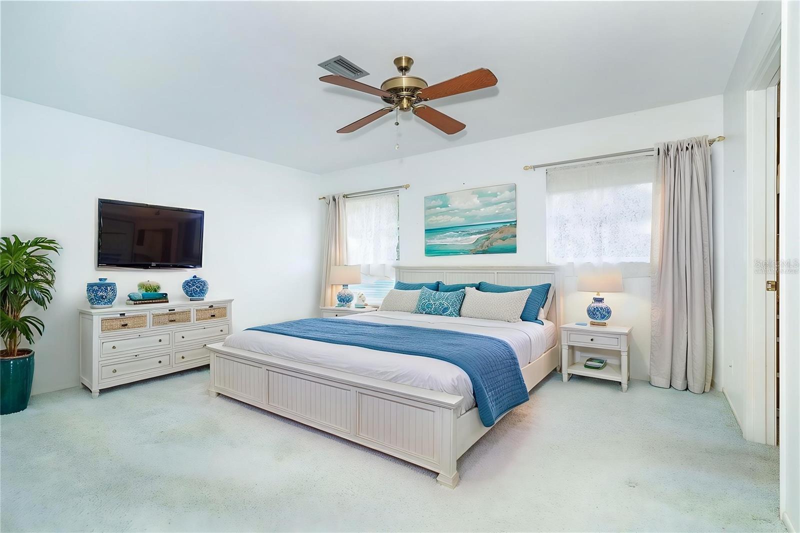 FLORIDA TROPICAL HOMESITES & LITTLE FARMS - Residential