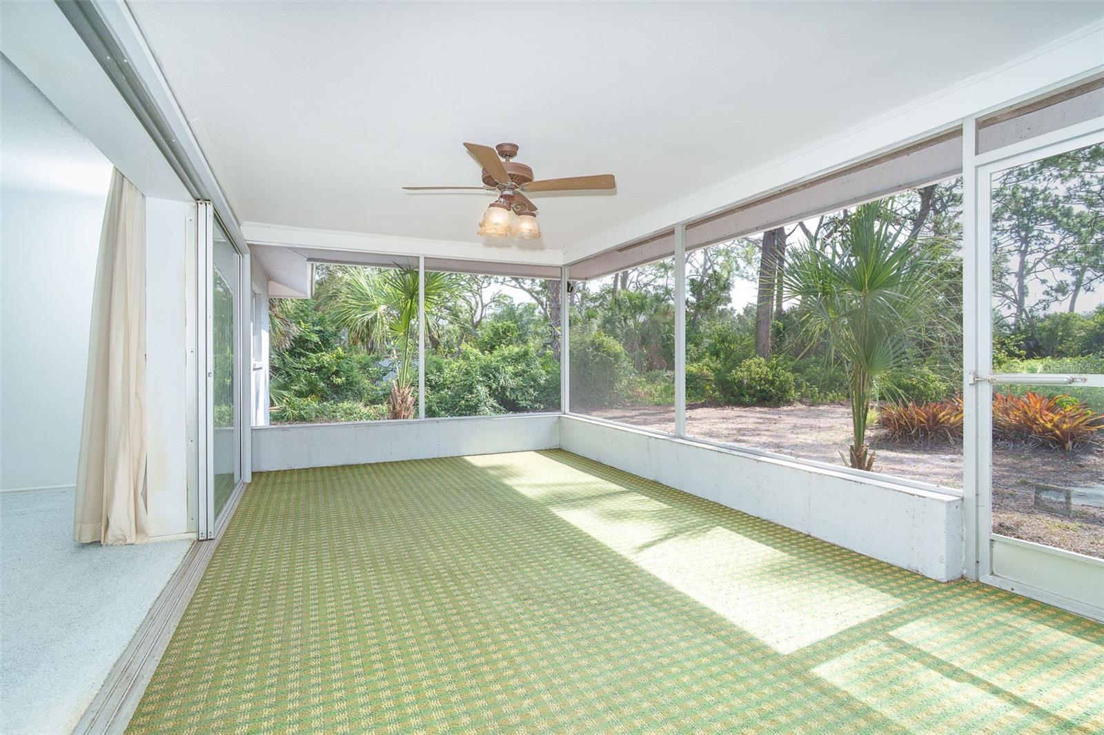 FLORIDA TROPICAL HOMESITES & LITTLE FARMS - Residential