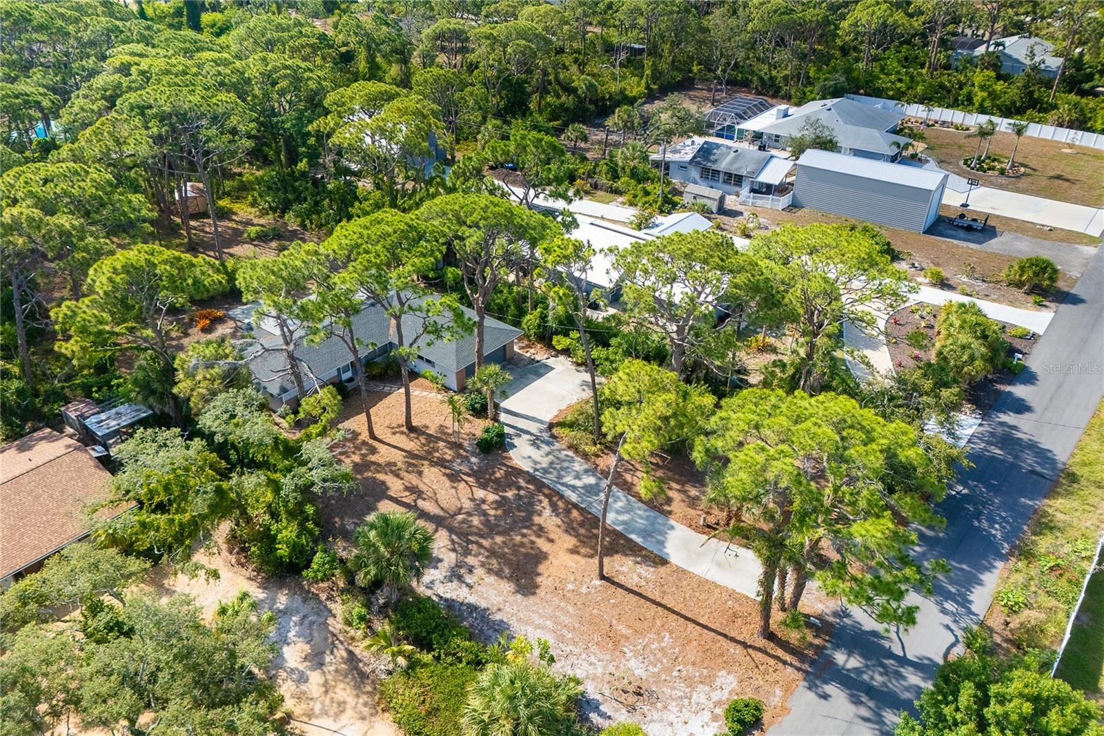 FLORIDA TROPICAL HOMESITES & LITTLE FARMS - Residential