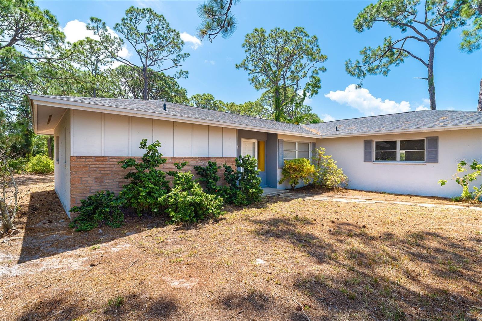 FLORIDA TROPICAL HOMESITES & LITTLE FARMS - Residential