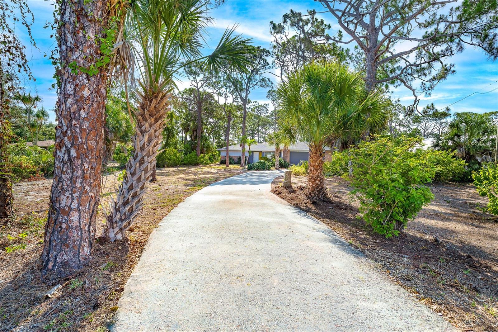 FLORIDA TROPICAL HOMESITES & LITTLE FARMS - Residential