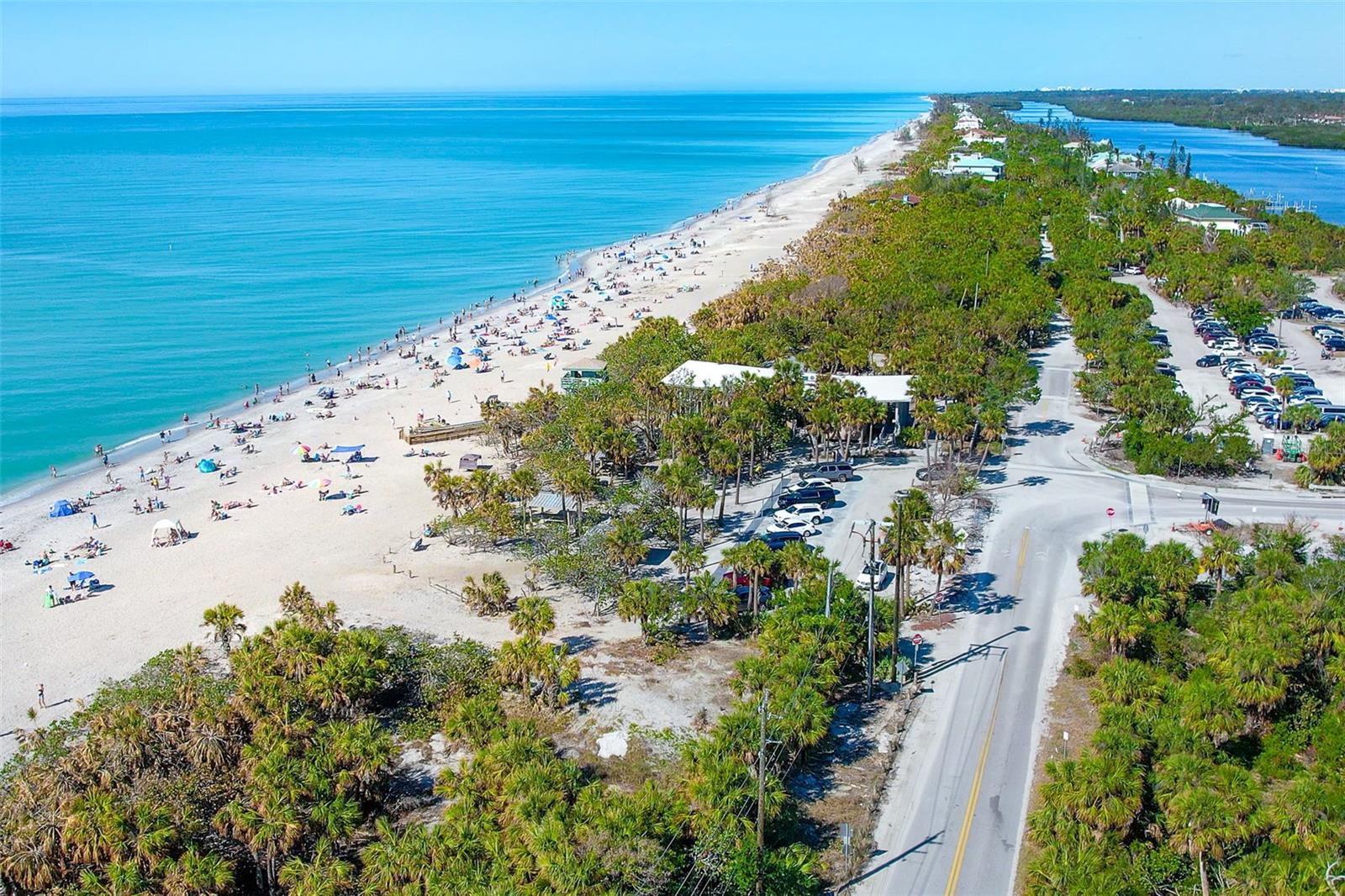 FLORIDA TROPICAL HOMESITES & LITTLE FARMS - Residential