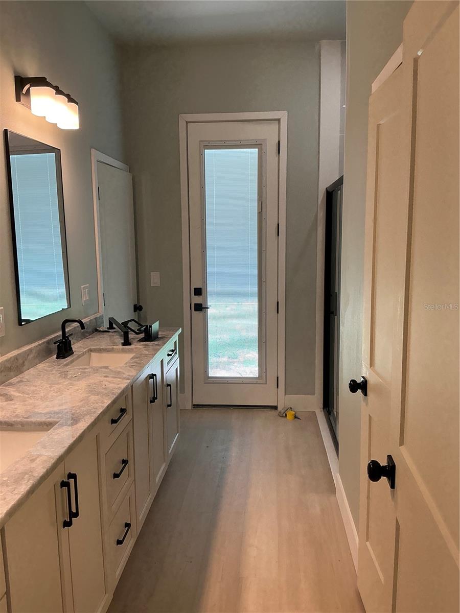 MAGNOLIA ACRES - Residential