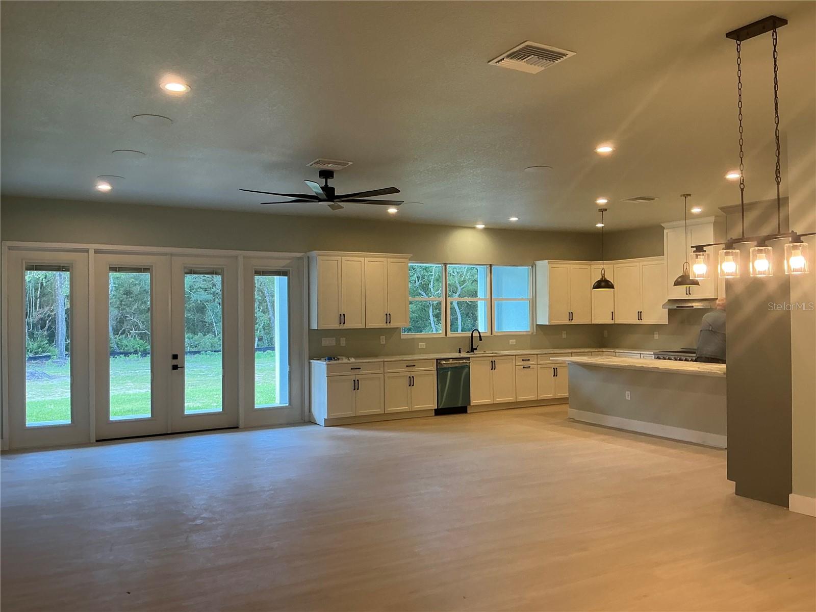 MAGNOLIA ACRES - Residential