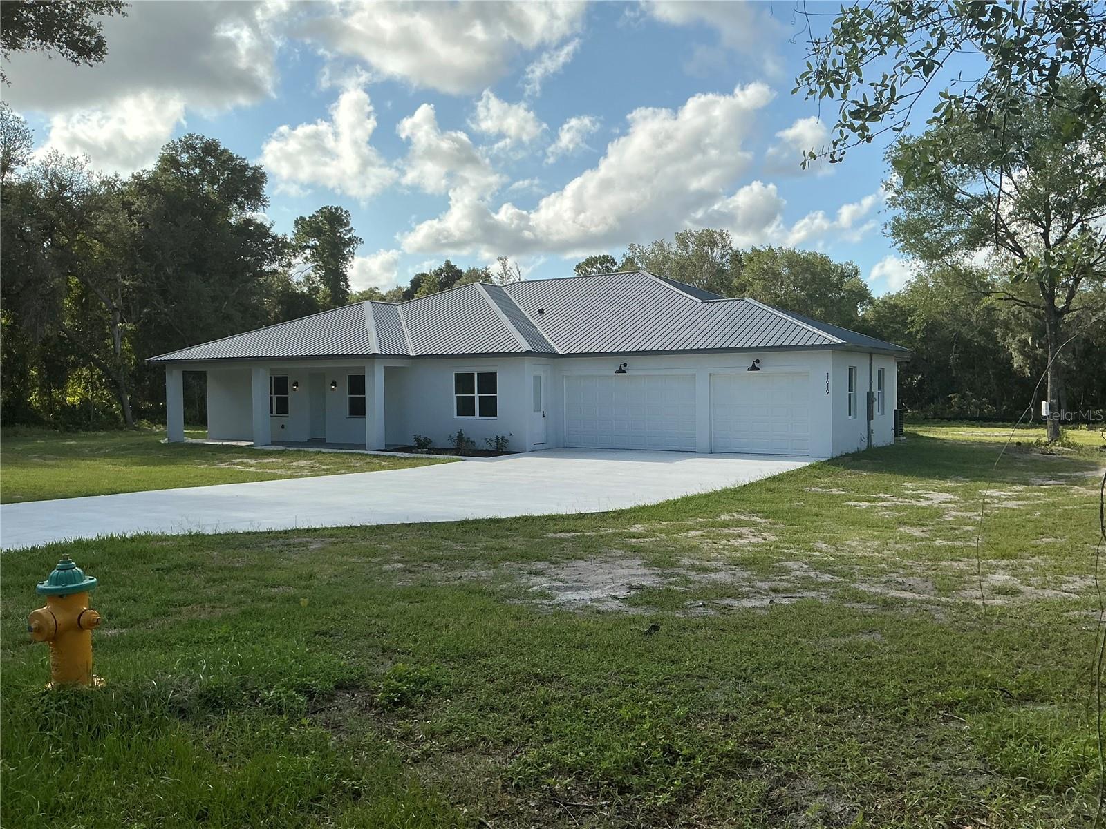 MAGNOLIA ACRES - Residential