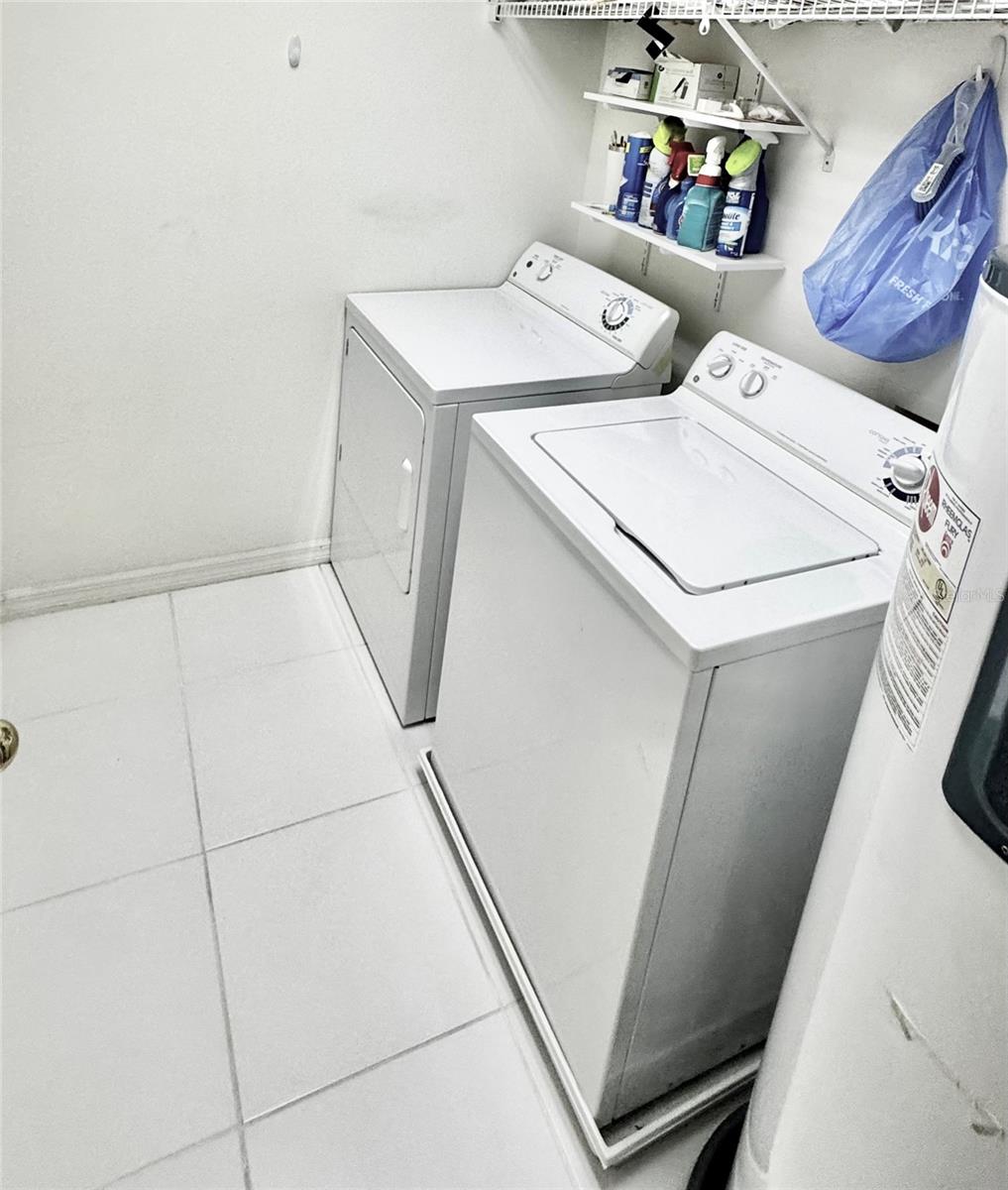 WILLOWBROOK A CONDO PH 11 OR2250/4124 - Residential