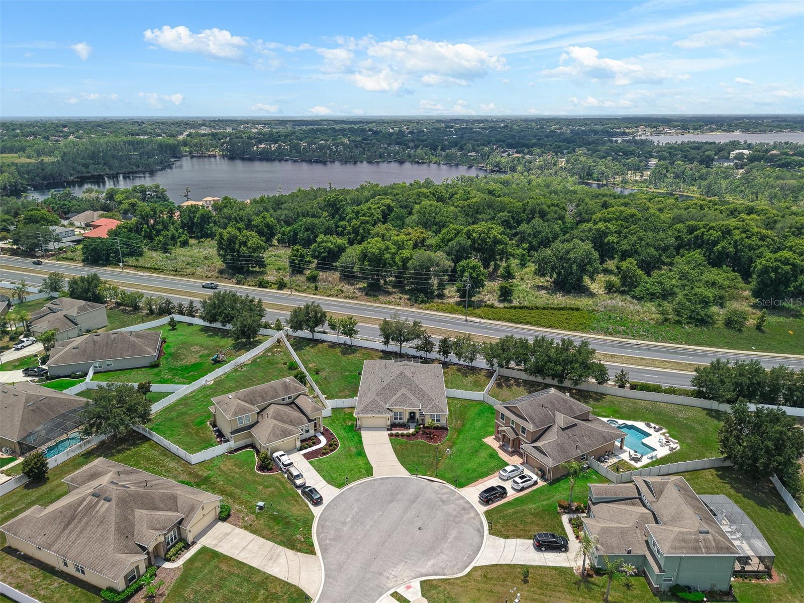 HAMMOCK POINTE SUB - Residential