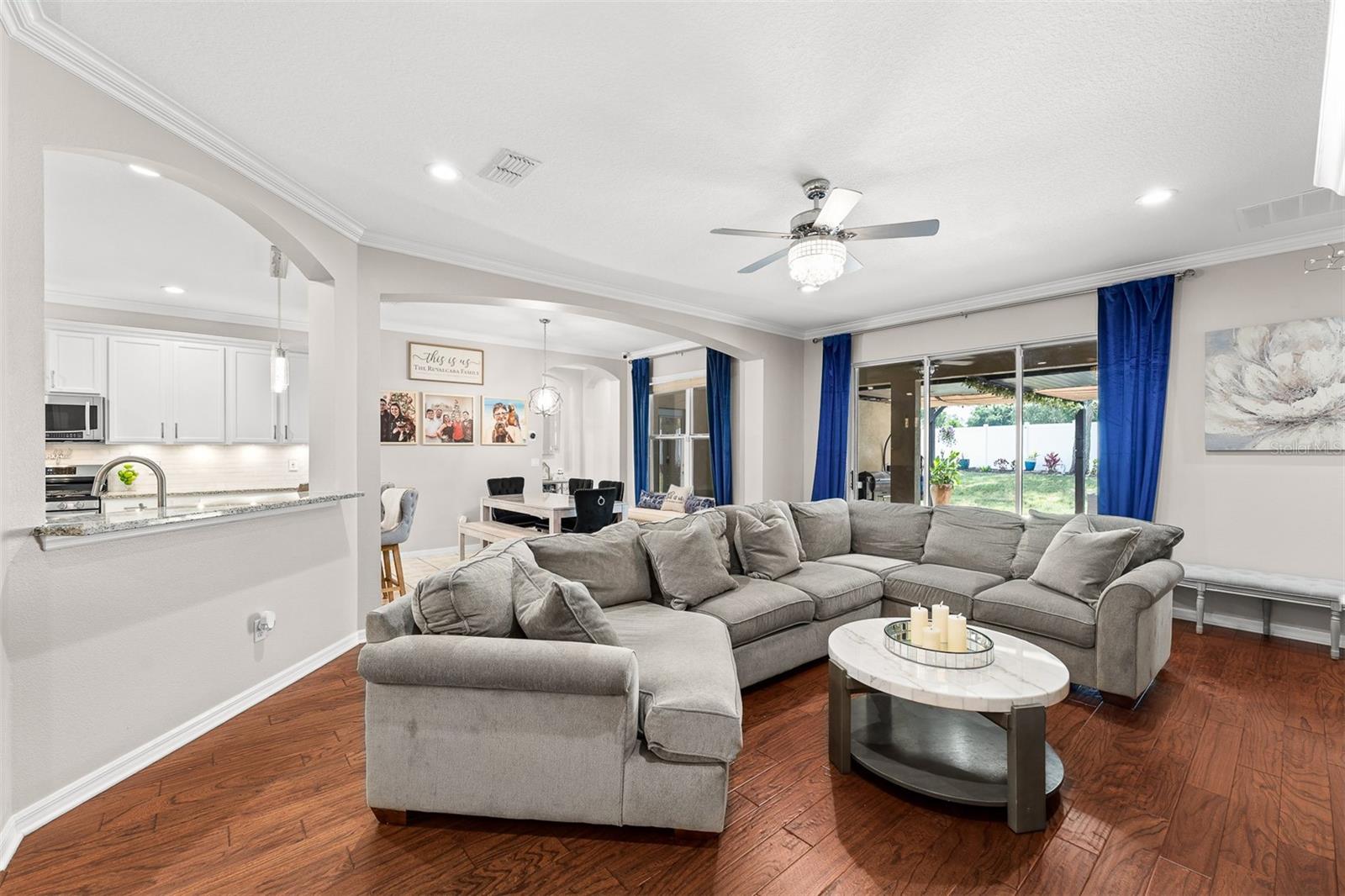 HAMMOCK POINTE SUB - Residential