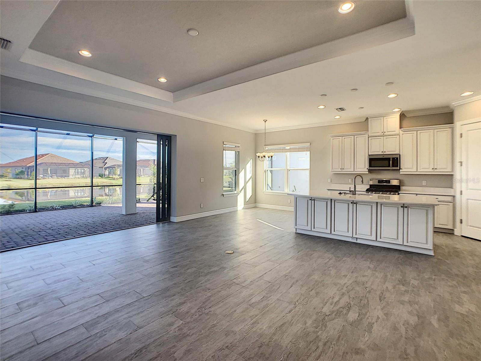 ESPLANADE/PALMER RANCH PH 4B - Residential Lease