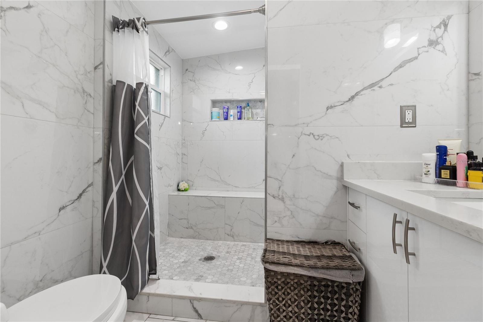CLAIR MEL CITY UNIT 6 - Residential