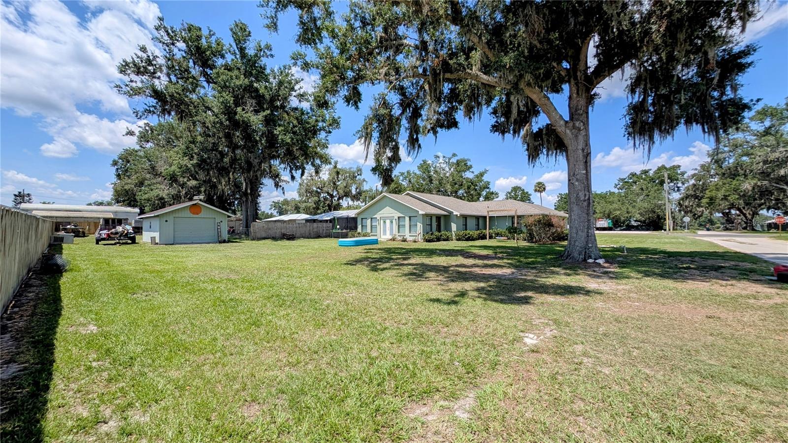 HILLCREST SUB - Residential