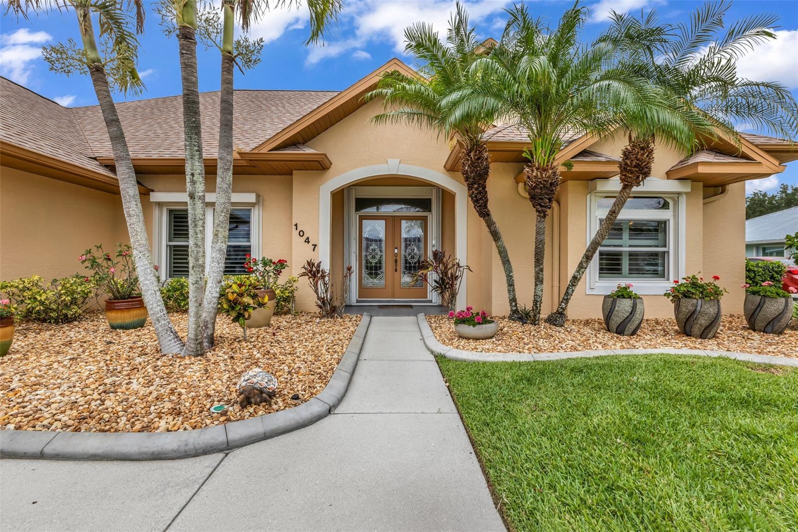 HARBOUR OAKS - Residential