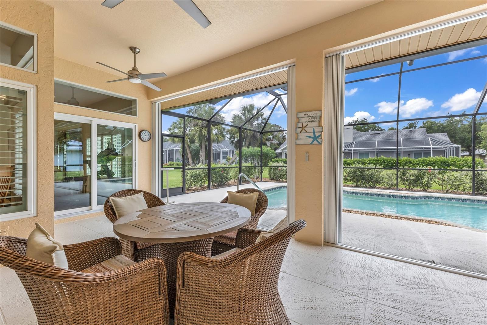 HARBOUR OAKS - Residential