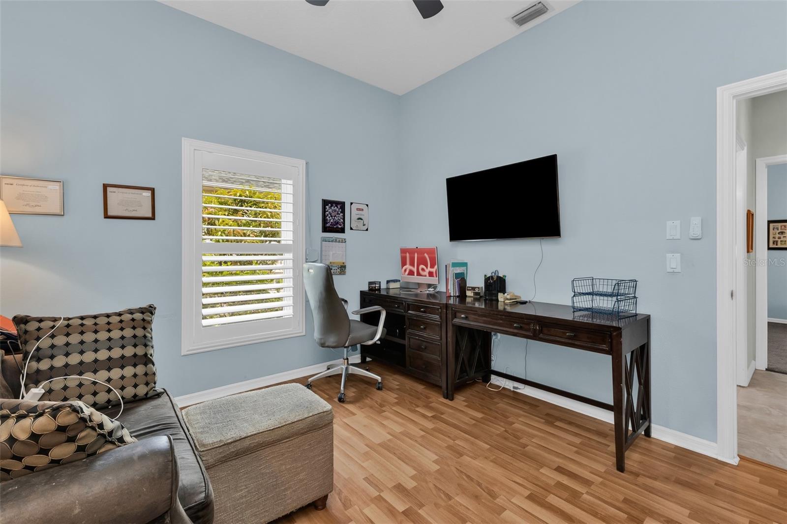HARBOUR OAKS - Residential