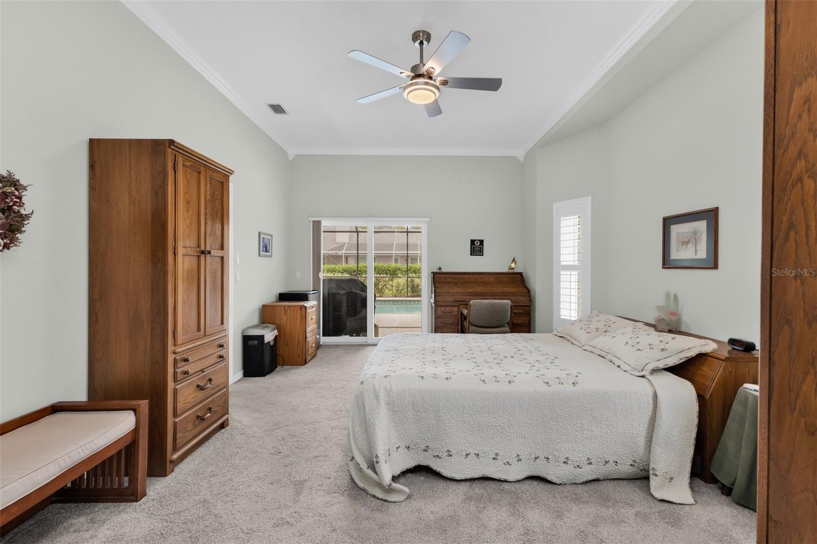 HARBOUR OAKS - Residential