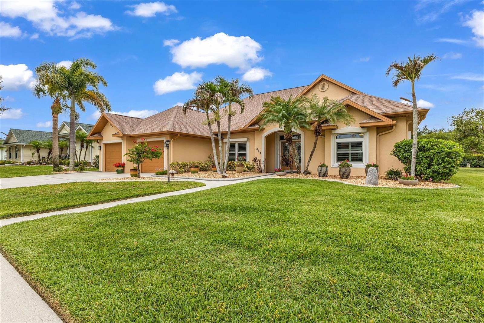 HARBOUR OAKS - Residential