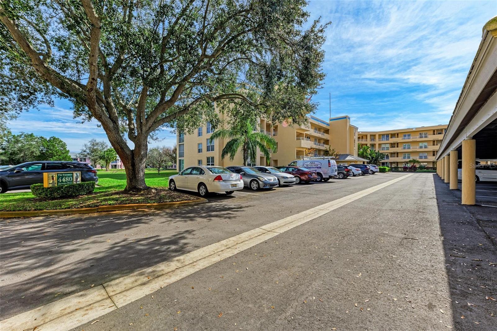 THE FAIRWAYS AT PINEBROOK PH 1 - Residential