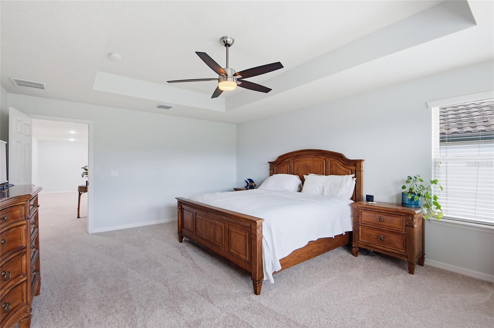 JOHNS LAKE POINTE - Residential