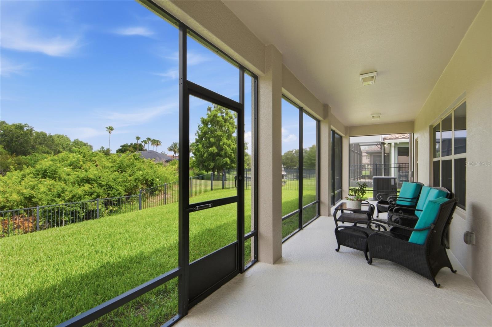 JOHNS LAKE POINTE - Residential