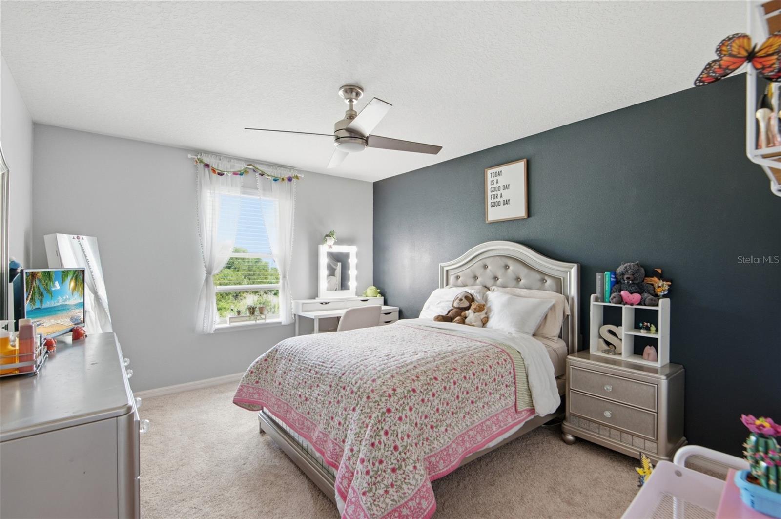 JOHNS LAKE POINTE - Residential
