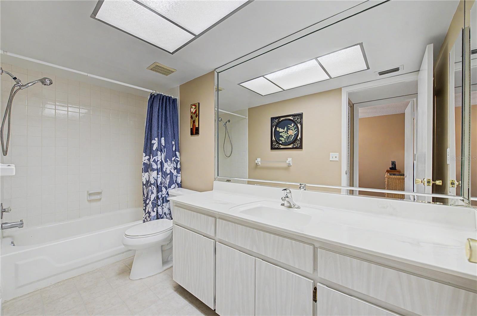 07 SPGS VILLAS CONDO - Residential