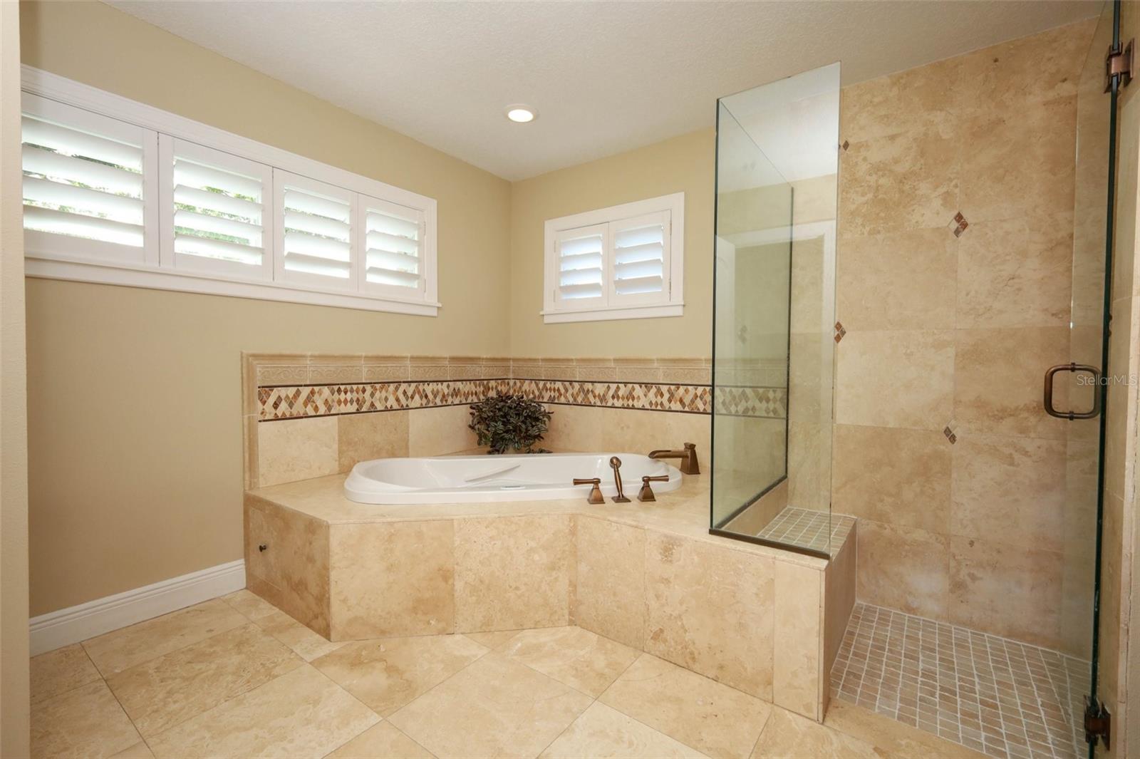 SPRING LAKE HILLS SEC 5 - Residential